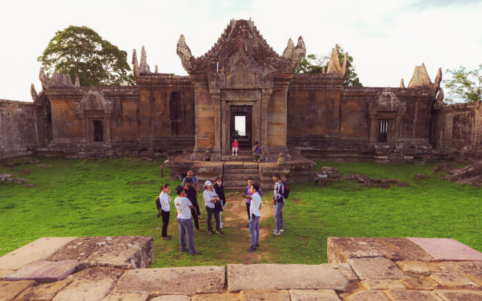 Preah Vihear 1 - Taxi In Cambodia