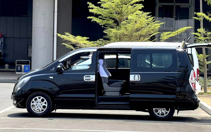 Grand Strarex - Taxi In Cambodia